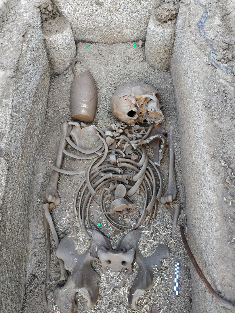 Tumba visigoda iglesia El Rebollar
